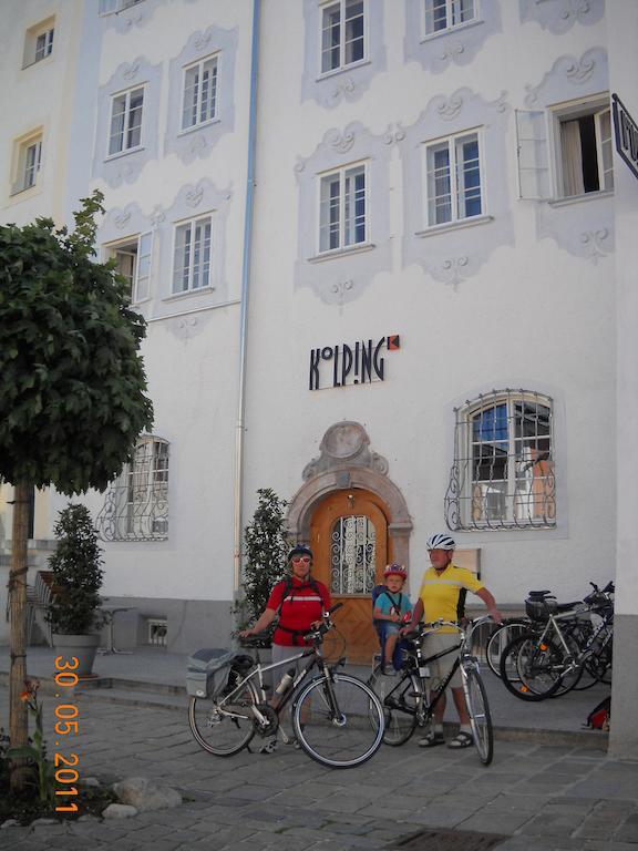 Hotel Kolping Hallein Ngoại thất bức ảnh
