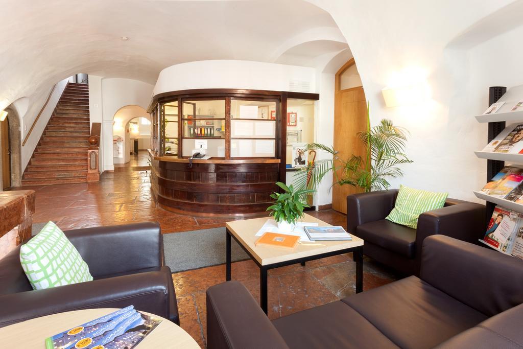 Hotel Kolping Hallein Ngoại thất bức ảnh